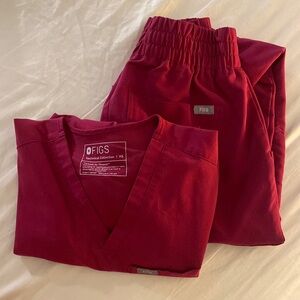 Size XS Figs scrubs jogger set